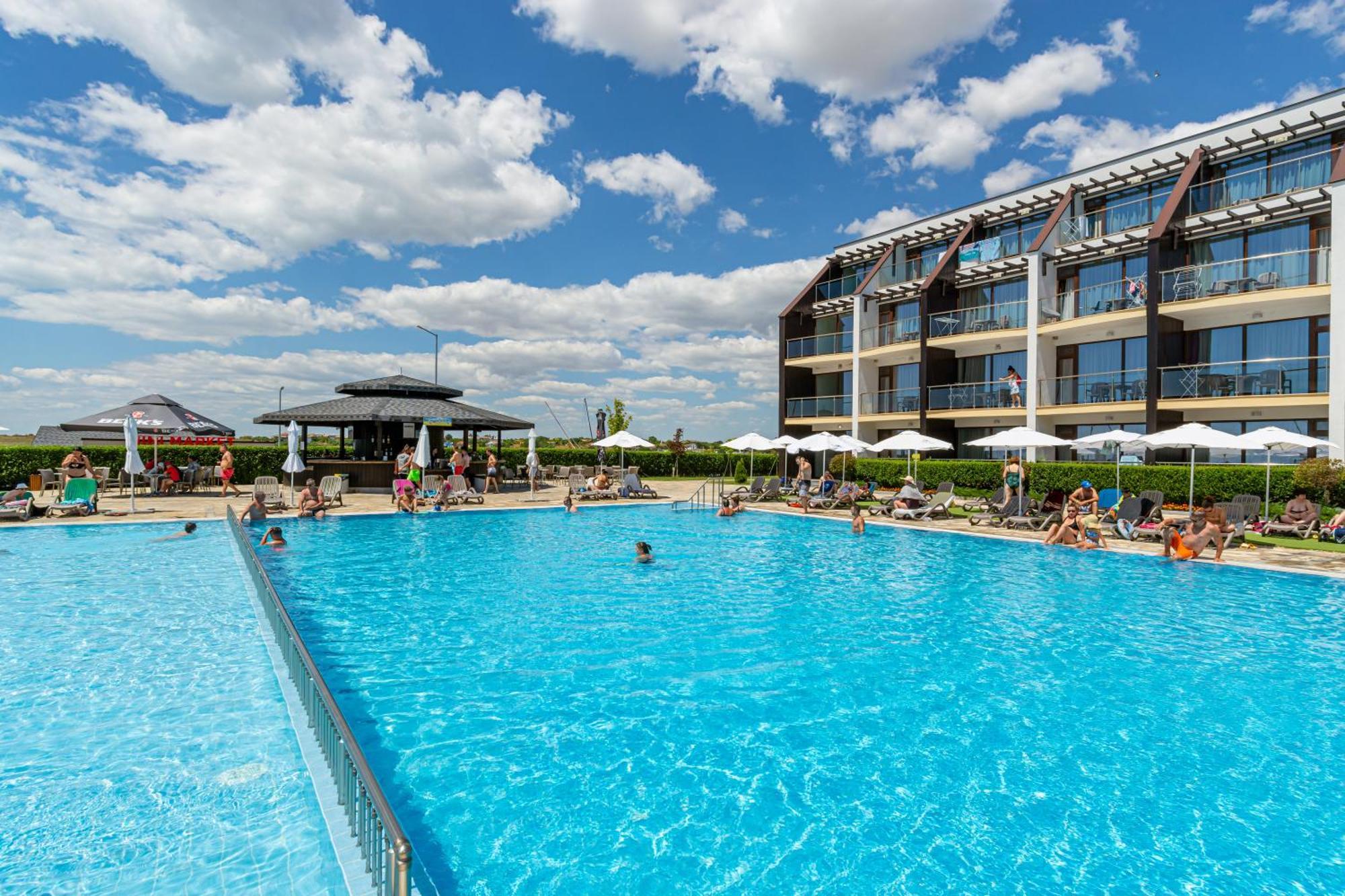 Topola Skies Resort & Aquapark Kawarna Exterior foto