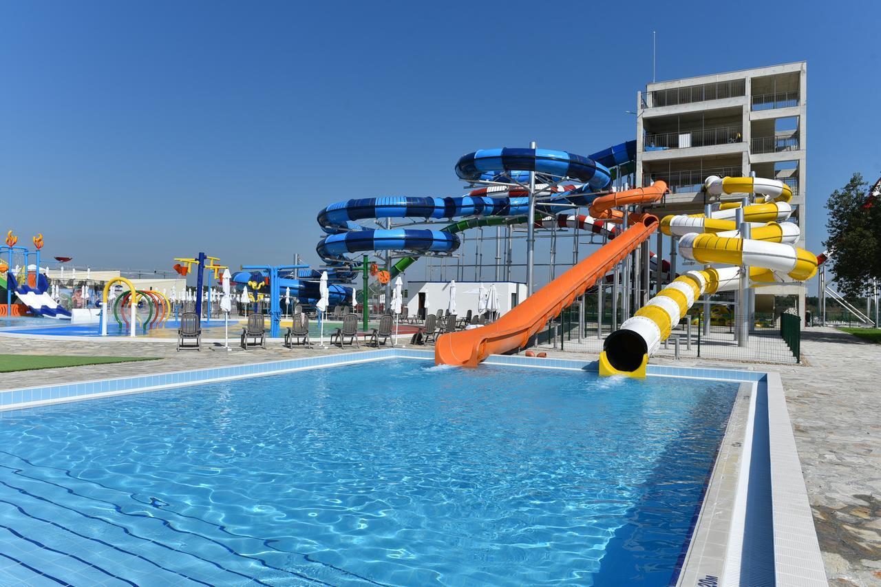 Topola Skies Resort & Aquapark Kawarna Exterior foto
